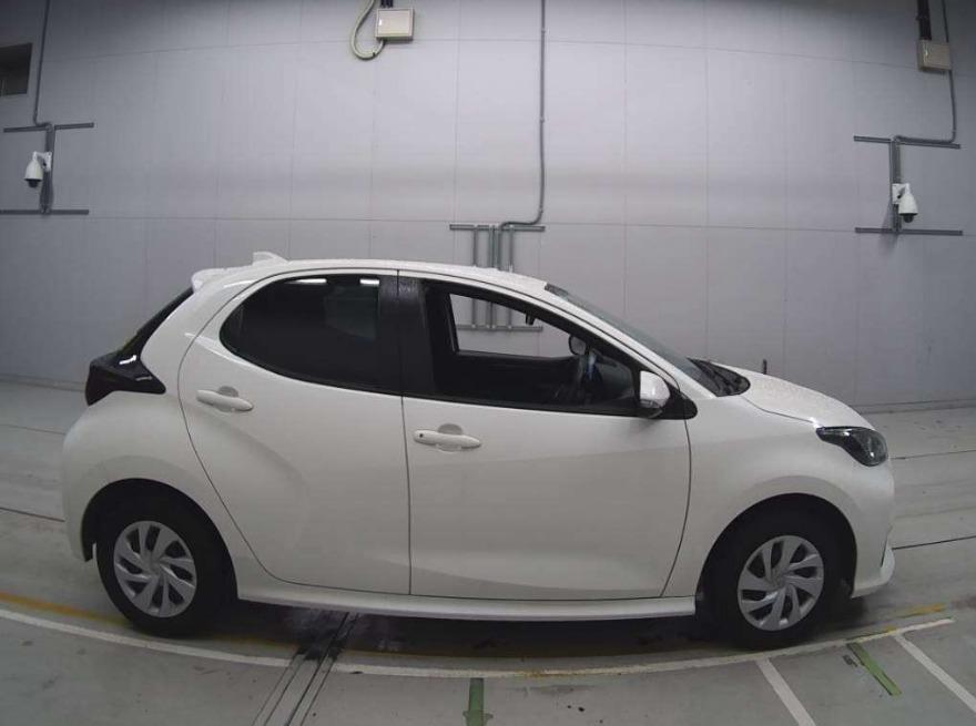 Toyota Yaris X push