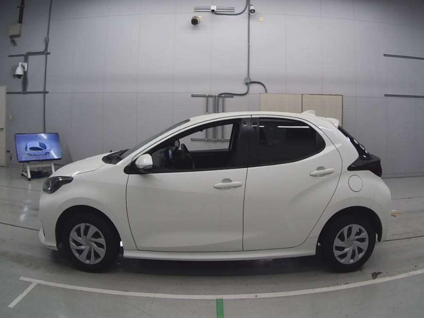 Toyota Yaris X push